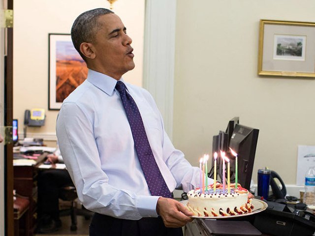 <u>Query</u>: The 44th president of the United States celebrating his birthday<br>
      <u>Named Entity</u>: Barack Obama